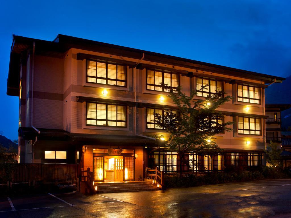 Yamatokan Takayama  Exterior photo